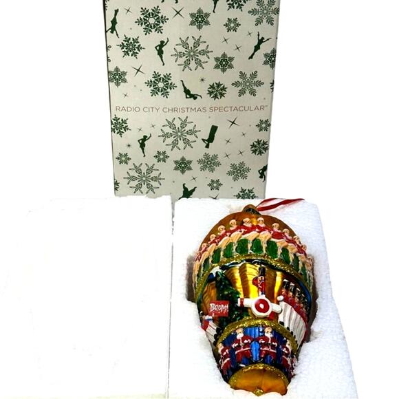 Rare Radio City Music Hall Rockettes Christmas Spectacular 2011 Ornament-Wow - Picture 9 of 16